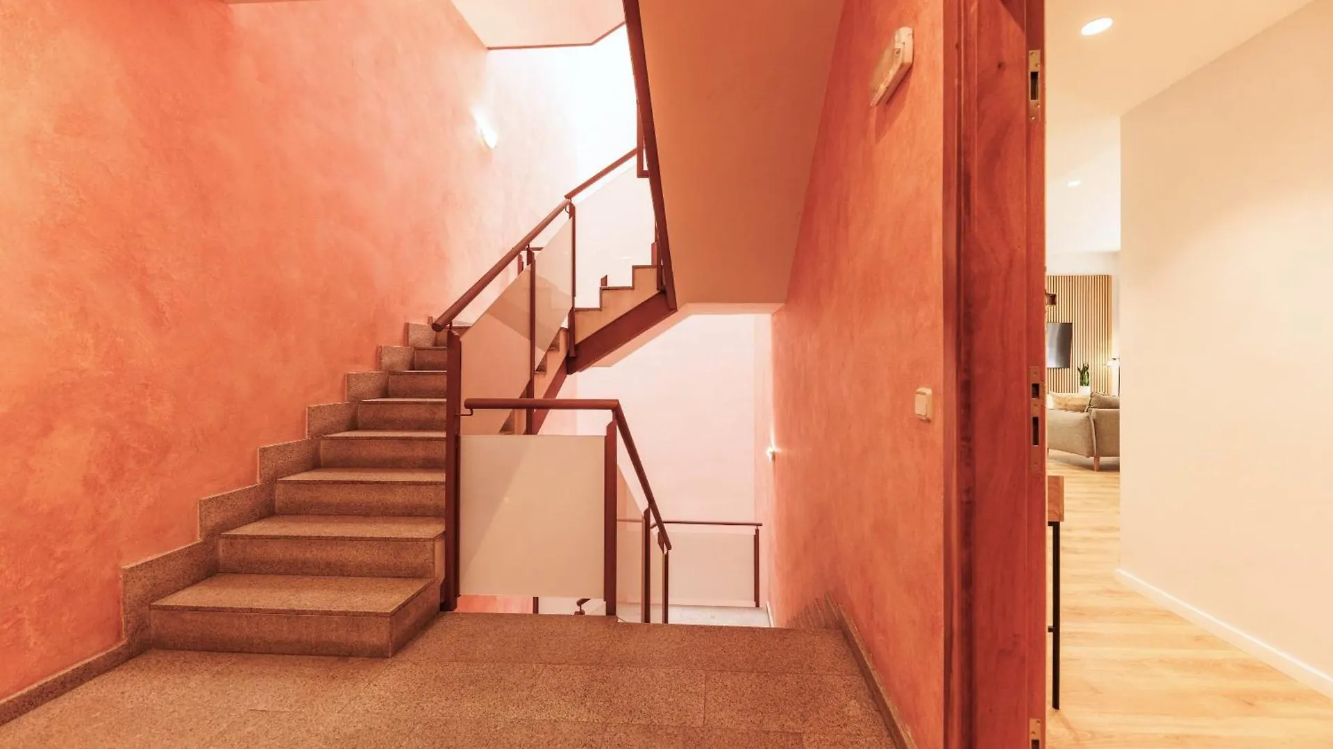 Bravissimo Ferreries Velles, With 2 Bedrooms 赫罗纳 0*,  西班牙